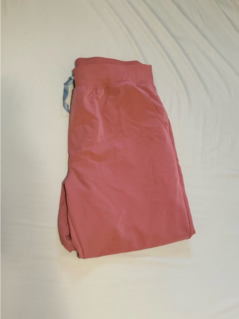 Figs Women's Scrub Pants in Rose Pink